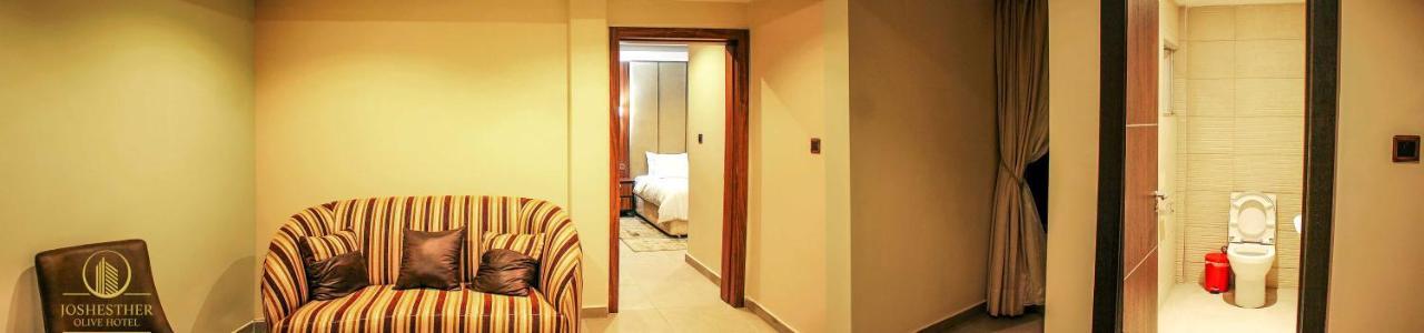 Joshesther Olive Hotel Ikeja Exterior foto